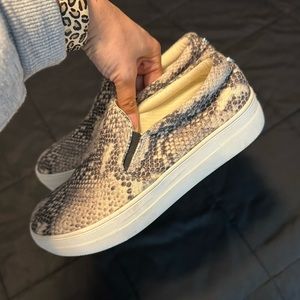 Steve Madden sneakers